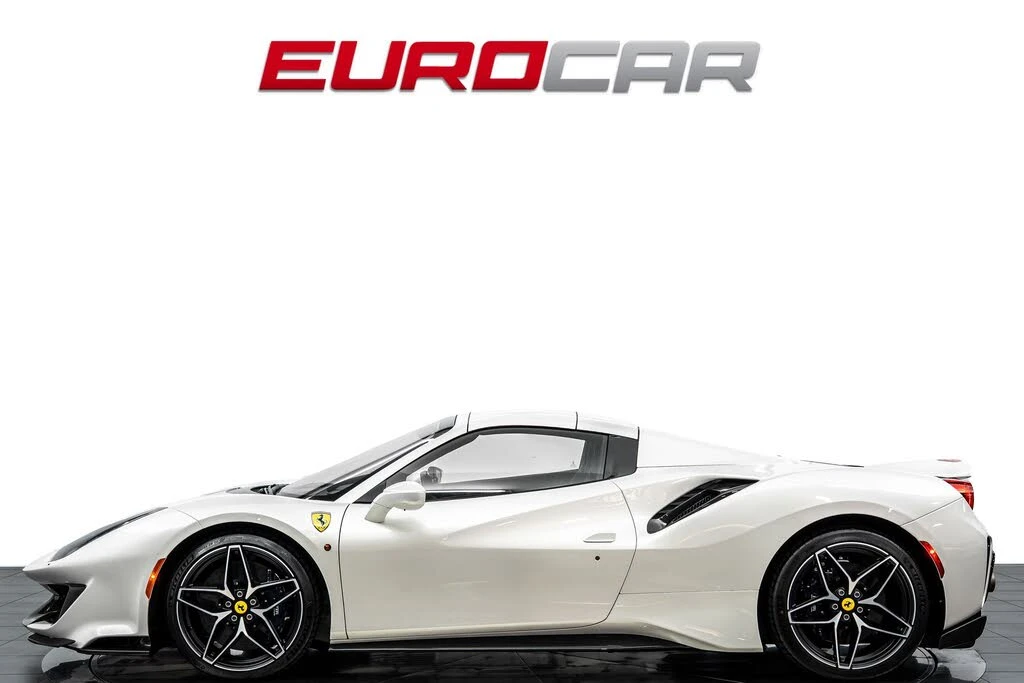 2020 Ferrari 488 Pista Spider - Image 3 of 31