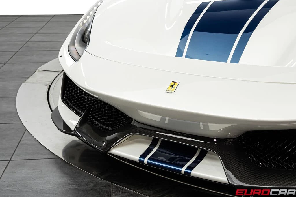 2020 Ferrari 488 Pista Spider - Image 17 of 31