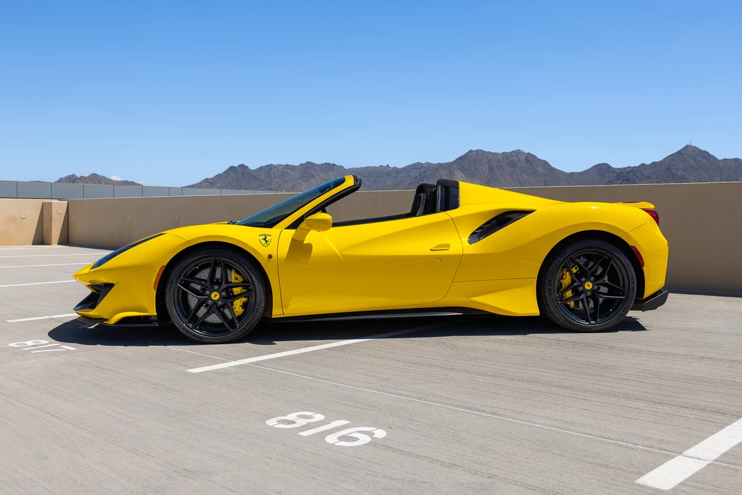 2020 Ferrari 488 Pista Spider - Image 6 of 31