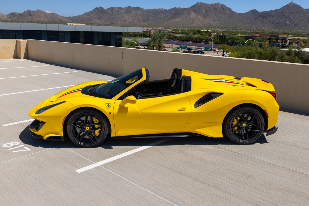 2020 Ferrari 488 Pista Spider - Image 7 of 31
