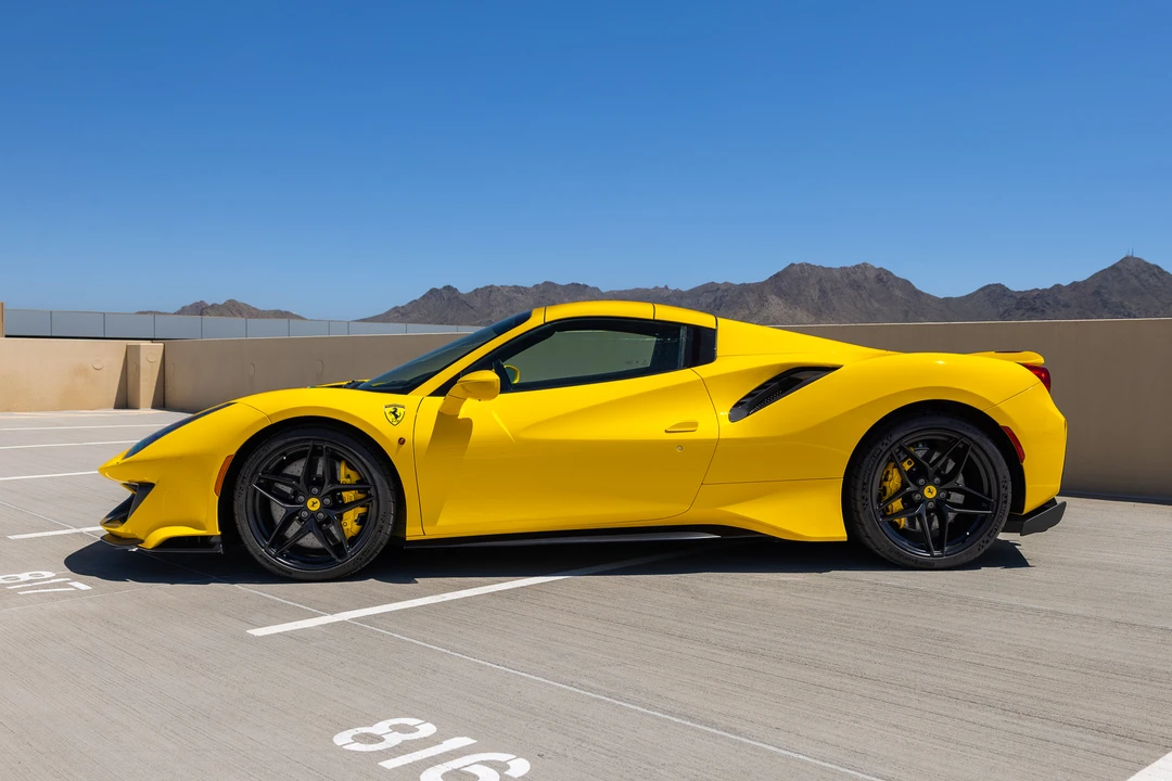 2020 Ferrari 488 Pista Spider - Image 26 of 31