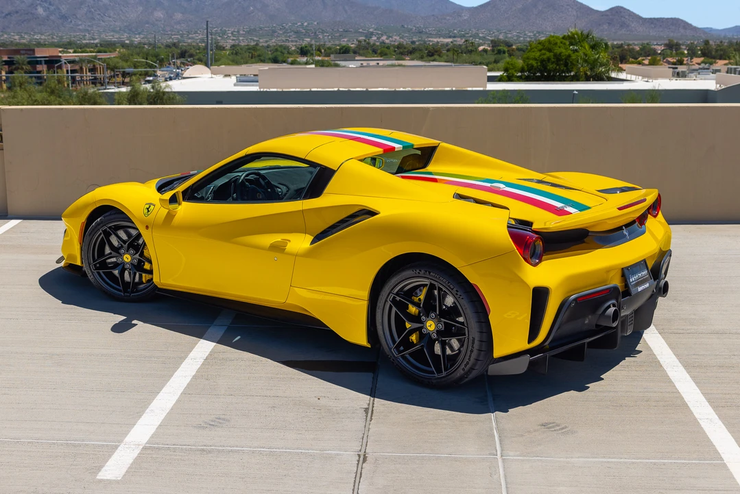 2020 Ferrari 488 Pista Spider - Image 29 of 31