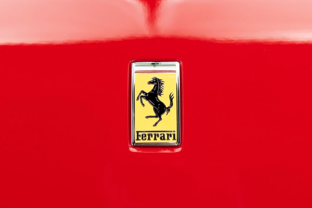 2020 Ferrari 488 Pista Spider - Image 25 of 31