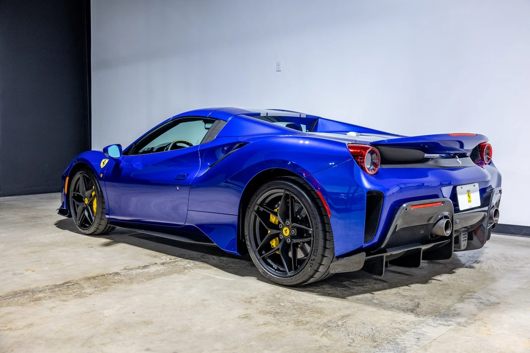 2020 Ferrari 488 Pista Spider - Image 6 of 31