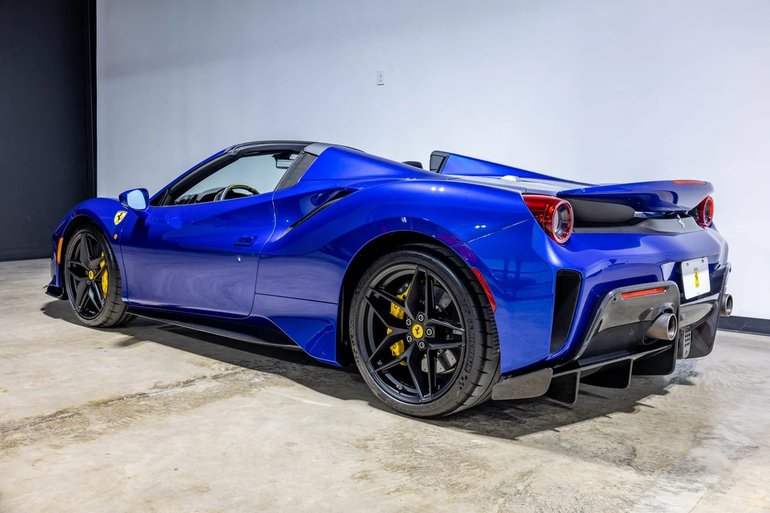 2020 Ferrari 488 Pista Spider - Image 7 of 31