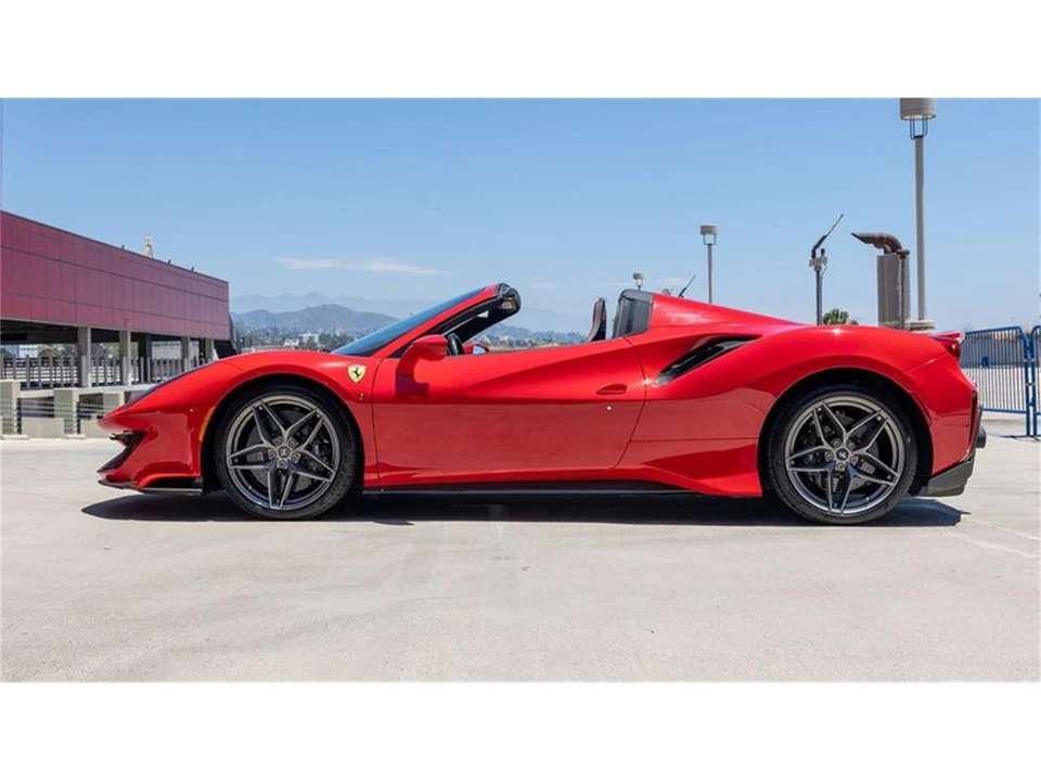 2020 Ferrari 488 Pista Spider - Image 23 of 31