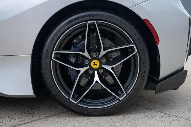 2020 Ferrari 488 Pista Spider - Image 21 of 31