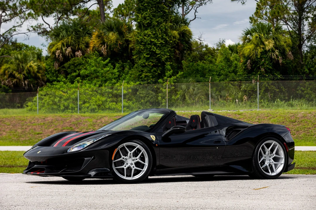 2020 Ferrari 488 Pista Spider - Image 14 of 31
