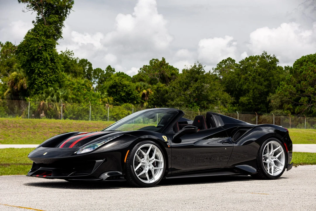 2020 Ferrari 488 Pista Spider - Image 12 of 31