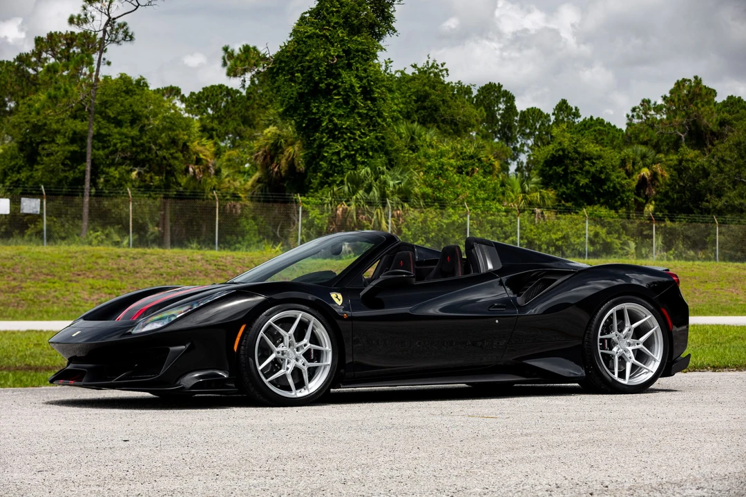 2020 Ferrari 488 Pista Spider - Image 13 of 31