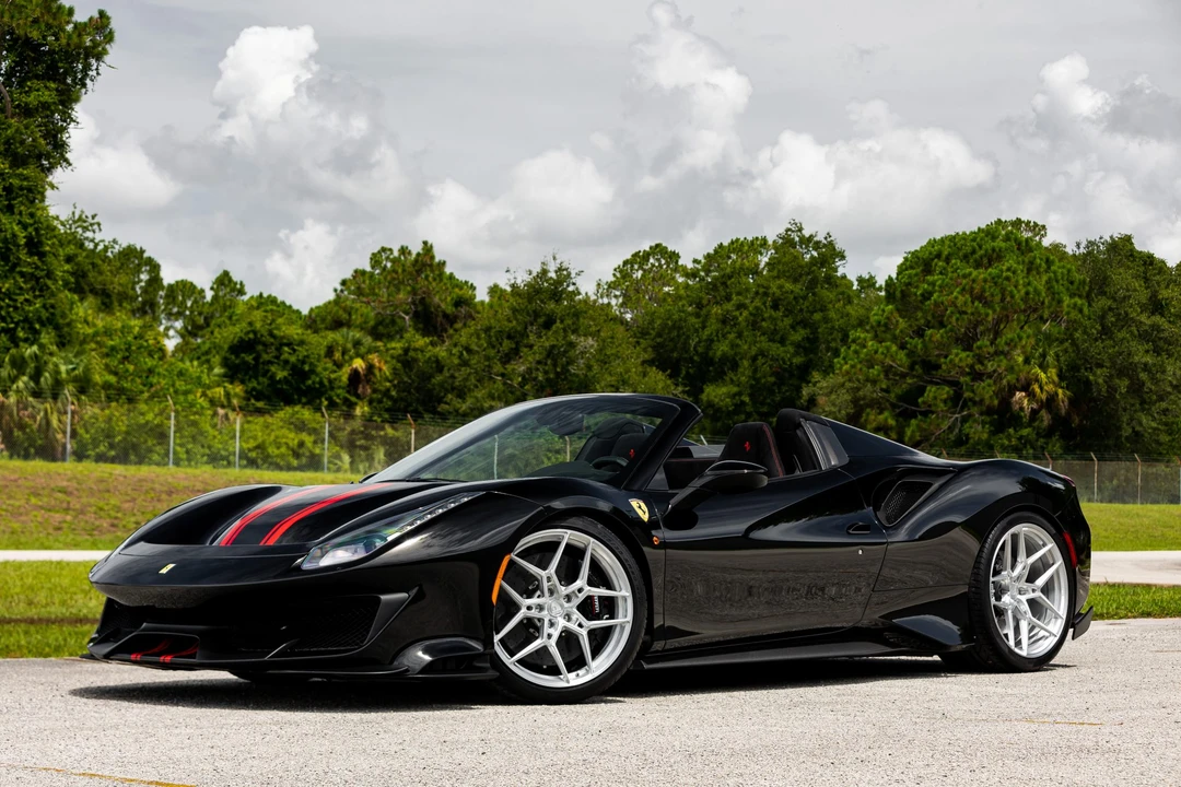 2020 Ferrari 488 Pista Spider - Image 11 of 31