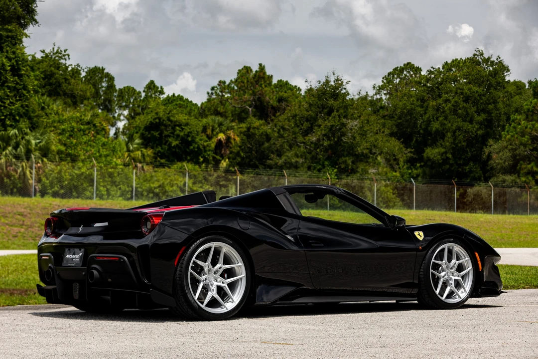 2020 Ferrari 488 Pista Spider - Image 26 of 31