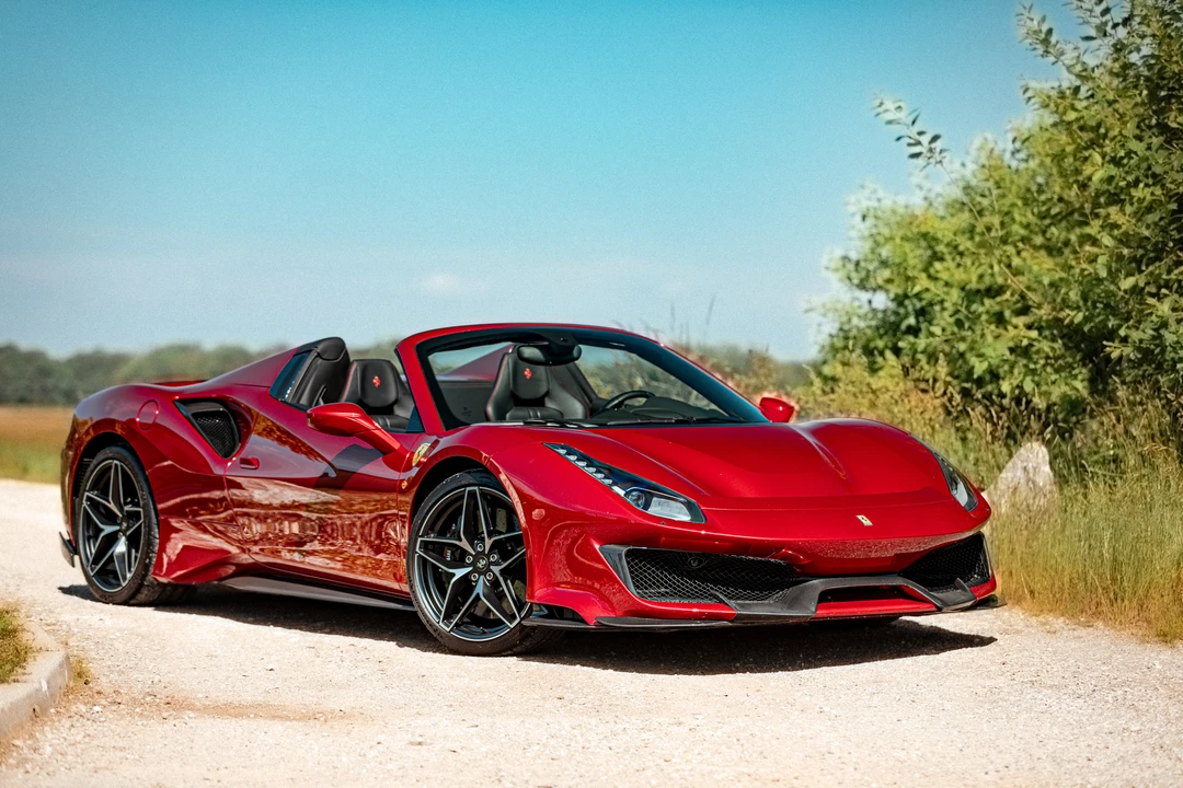 2020 Ferrari 488 Pista Spider - Image 13 of 31