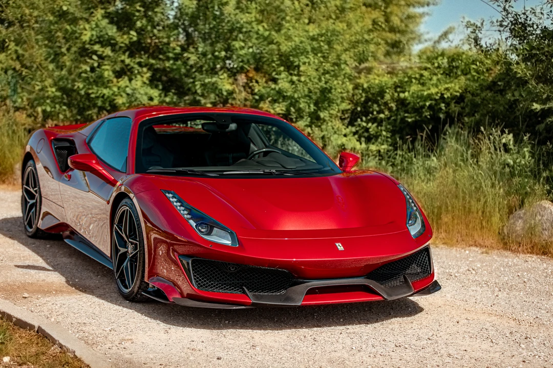 2020 Ferrari 488 Pista Spider - Image 17 of 31