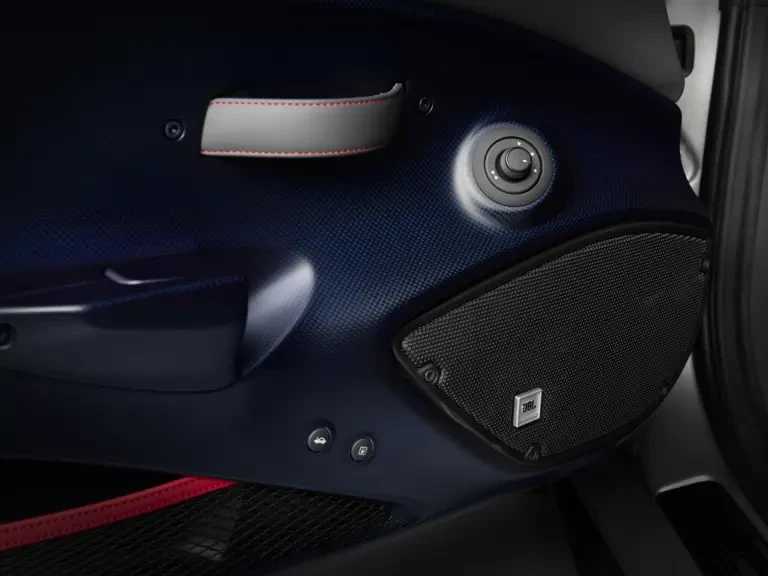 2020 Ferrari 488 Pista Spider - Image 23 of 31