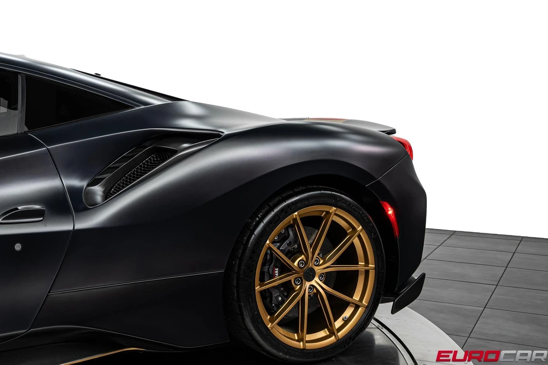 2020 Ferrari 488 Pista - Image 22 of 31