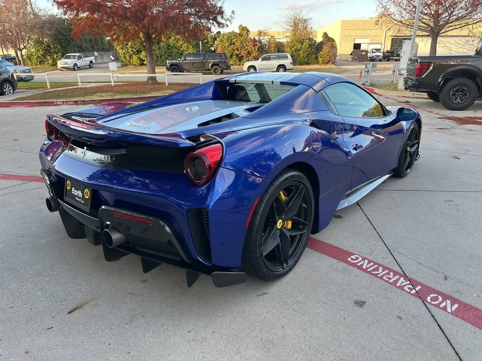 2020 Ferrari 488 Pista - Image 4 of 9