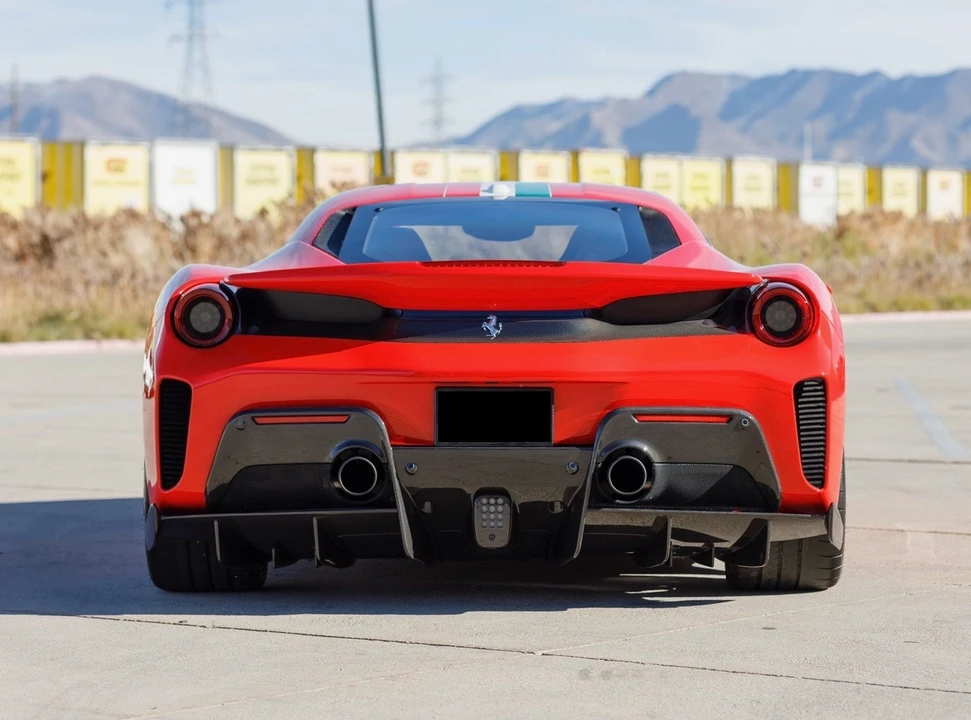 2020 Ferrari 488 Pista - Image 4 of 12