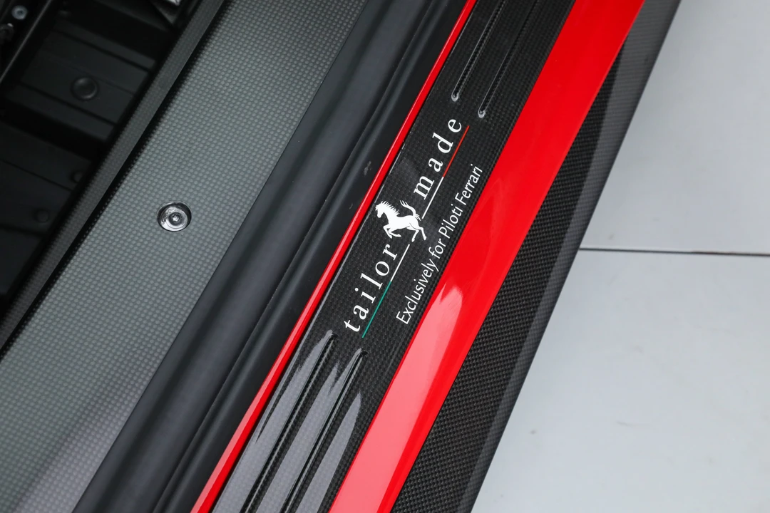 2020 Ferrari 488 Pista - Image 29 of 31