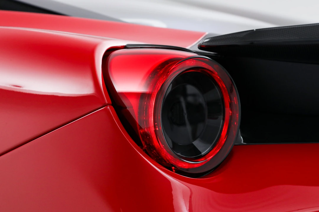 2020 Ferrari 488 Pista - Image 21 of 31