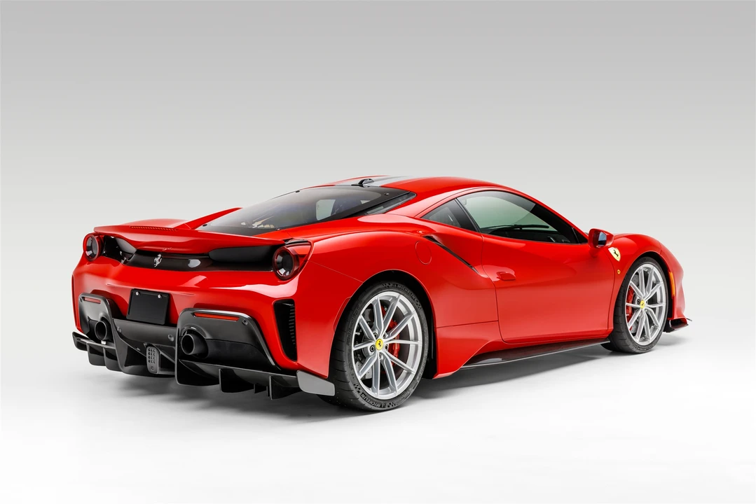 2020 Ferrari 488 Pista - Image 12 of 31