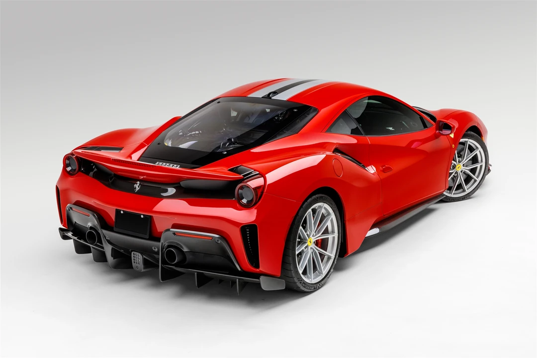 2020 Ferrari 488 Pista - Image 13 of 31