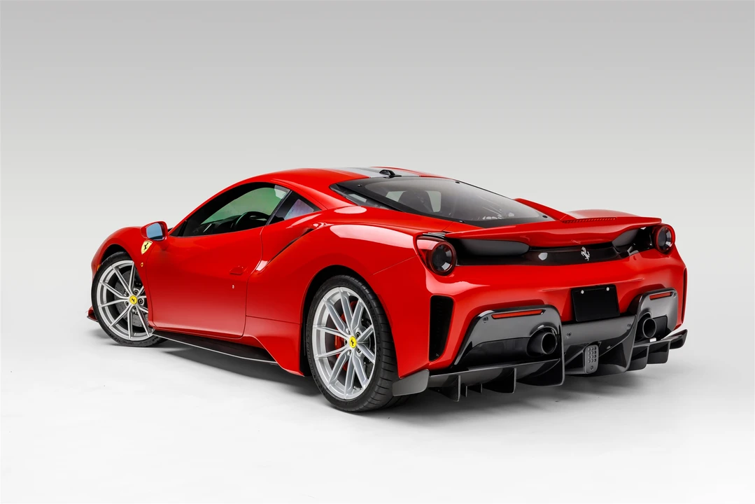 2020 Ferrari 488 Pista - Image 19 of 31