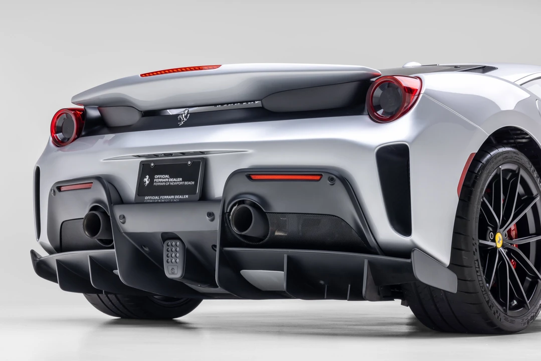 2020 Ferrari 488 Pista - Image 20 of 31