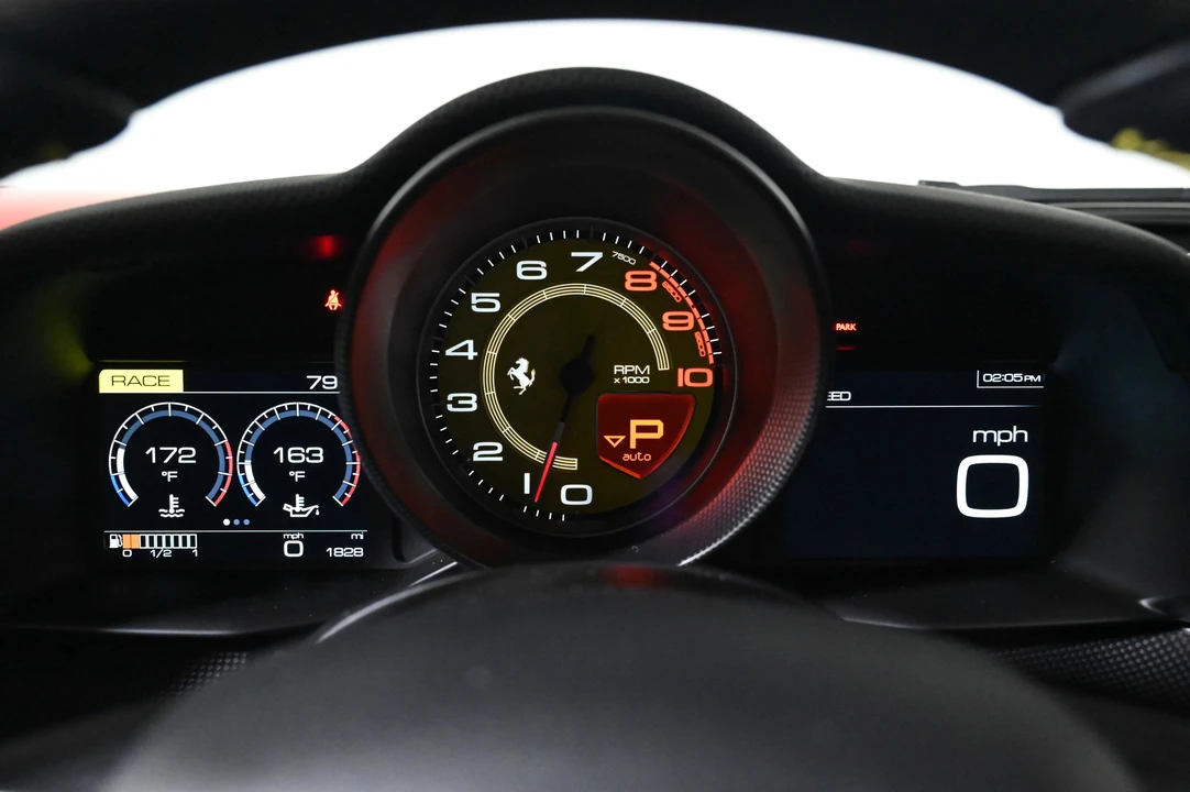 2020 Ferrari 488 Pista - Image 14 of 31