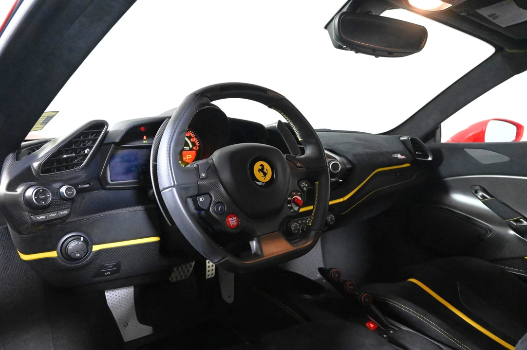 2020 Ferrari 488 Pista - Image 3 of 31