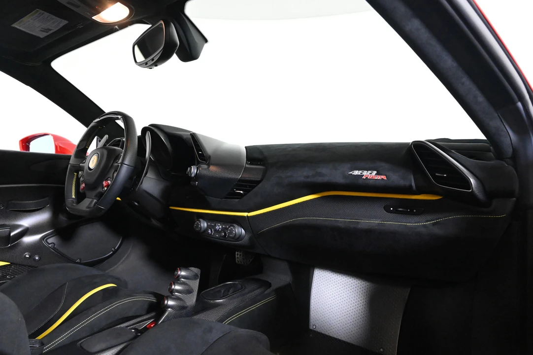 2020 Ferrari 488 Pista - Image 16 of 31