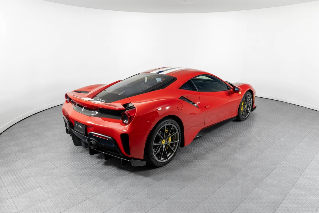 2020 Ferrari 488 Pista - Image 2 of 21