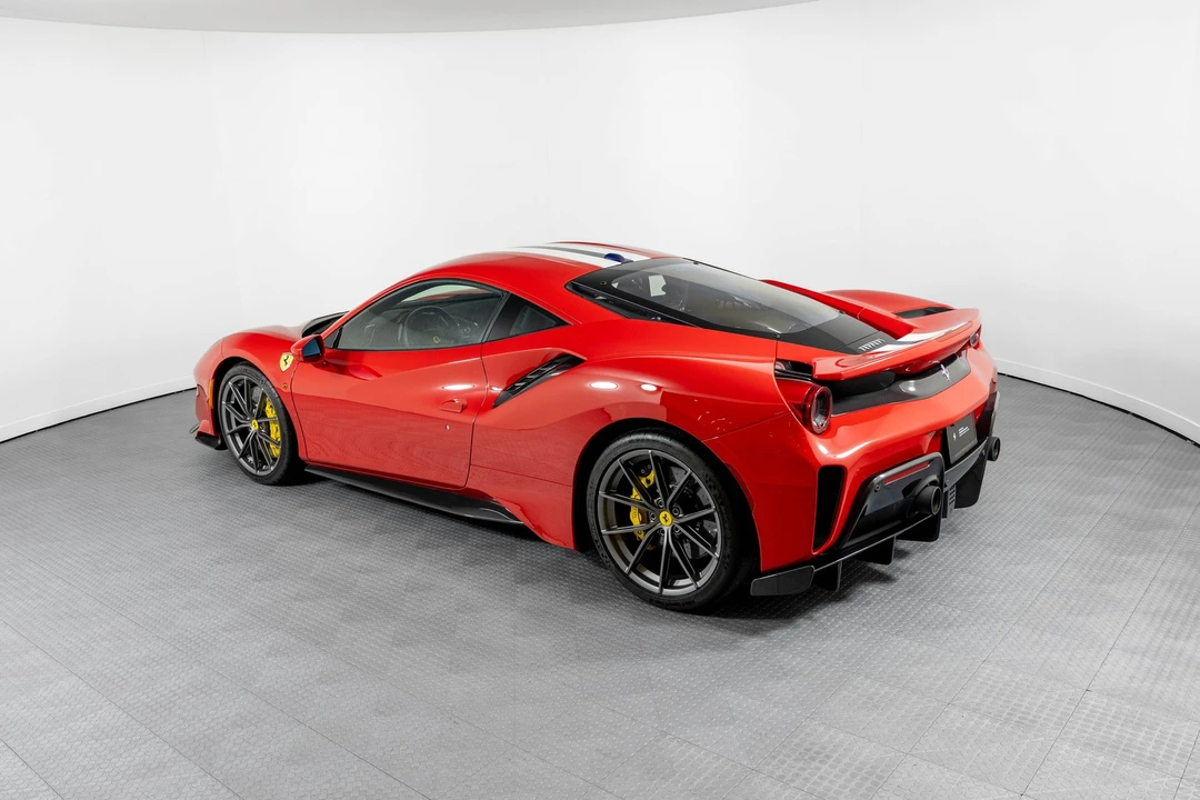 2020 Ferrari 488 Pista - Image 8 of 21