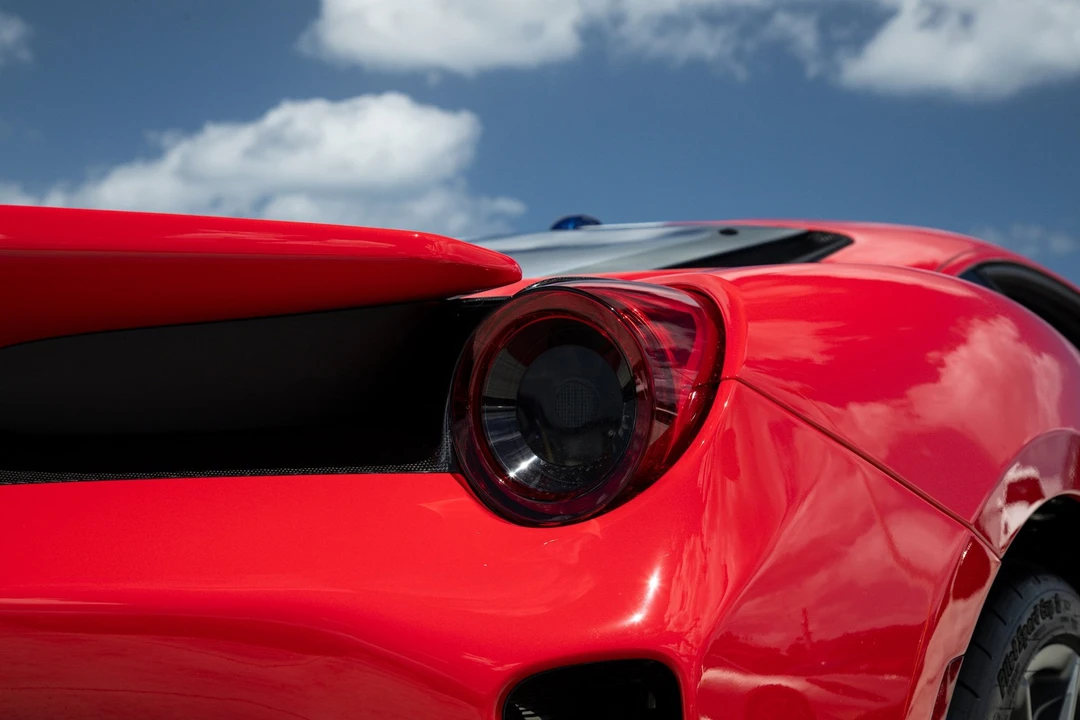 2020 Ferrari 488 Pista - Image 29 of 31