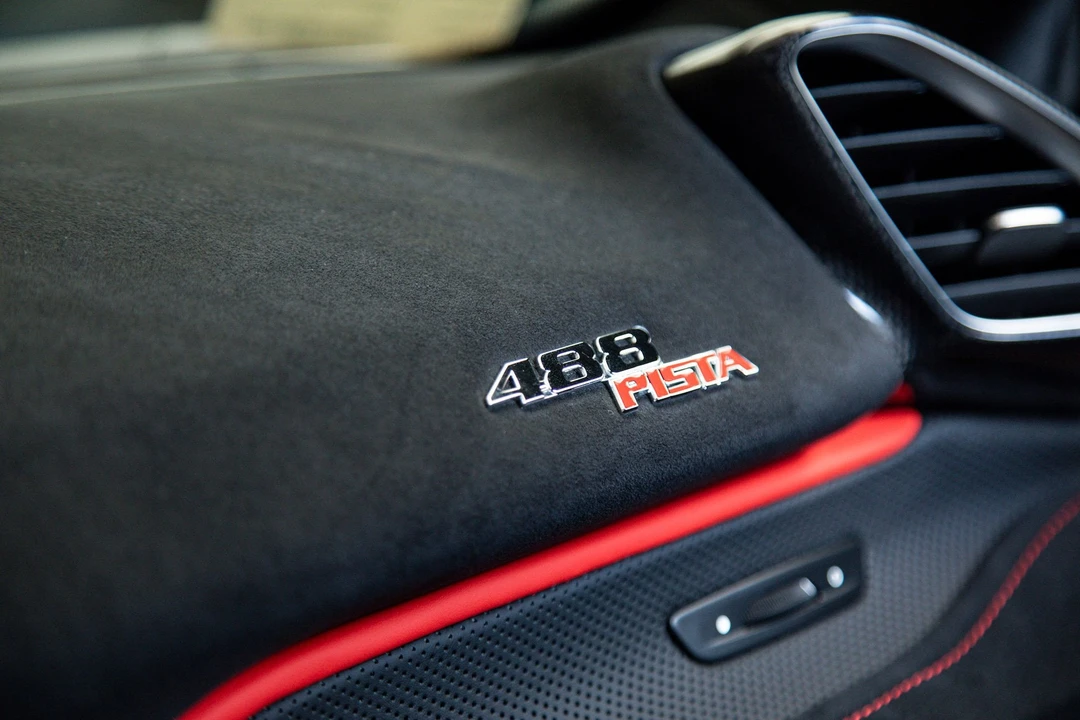 2020 Ferrari 488 Pista - Image 23 of 31