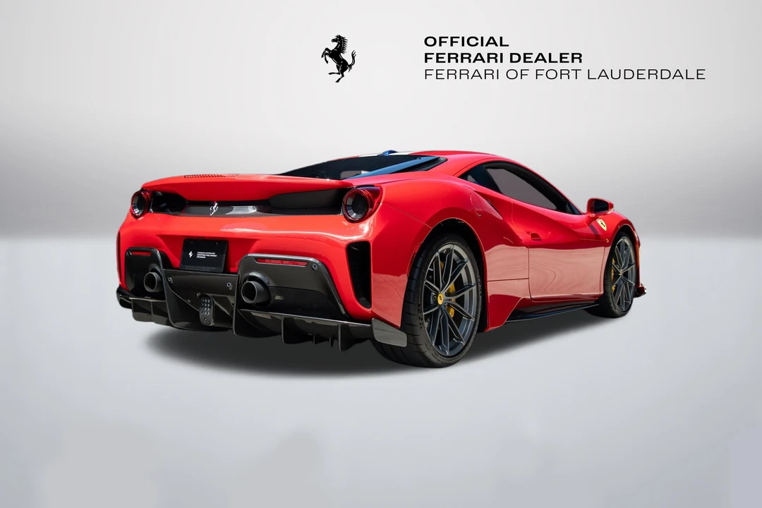 2020 Ferrari 488 Pista - Image 9 of 31