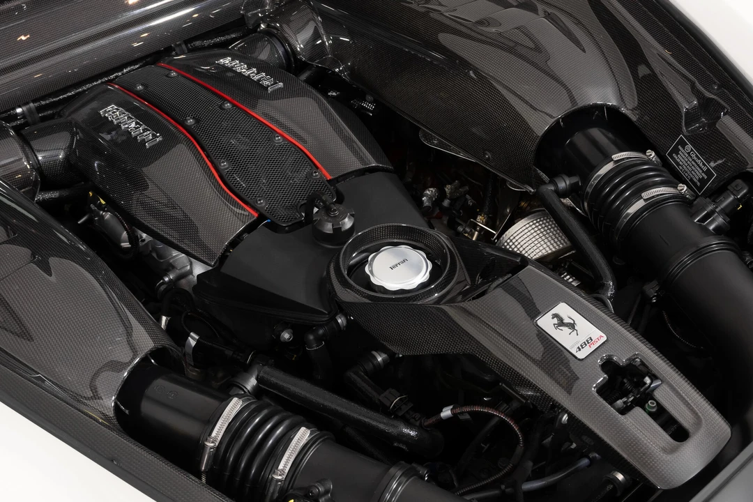 2020 Ferrari 488 Pista - Image 24 of 31