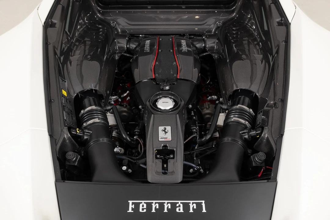 2020 Ferrari 488 Pista - Image 23 of 31
