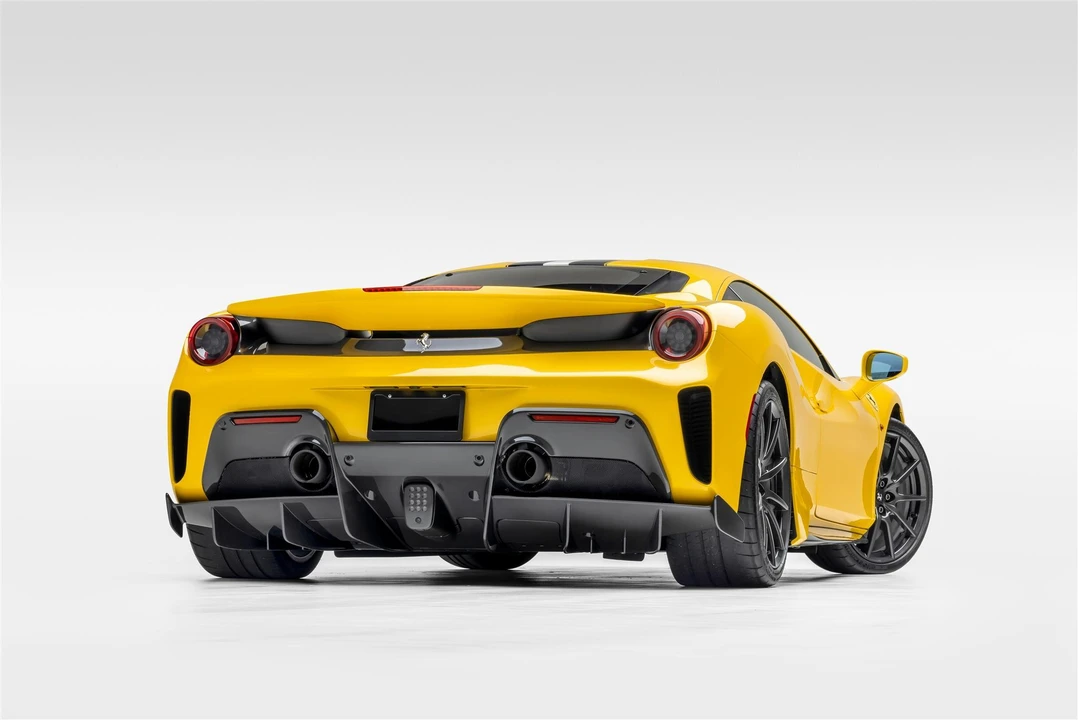 2020 Ferrari 488 Pista - Image 8 of 31