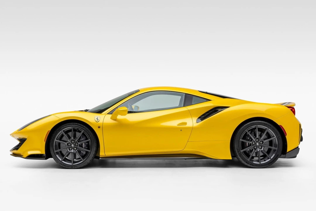 2020 Ferrari 488 Pista - Image 5 of 31