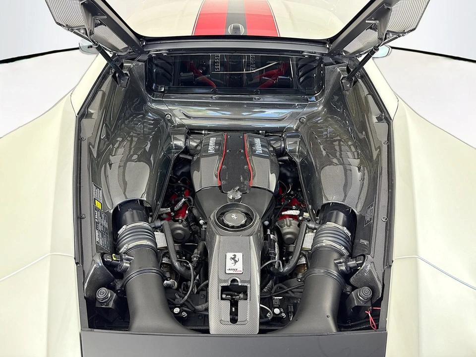 2020 Ferrari 488 Pista - Image 25 of 29