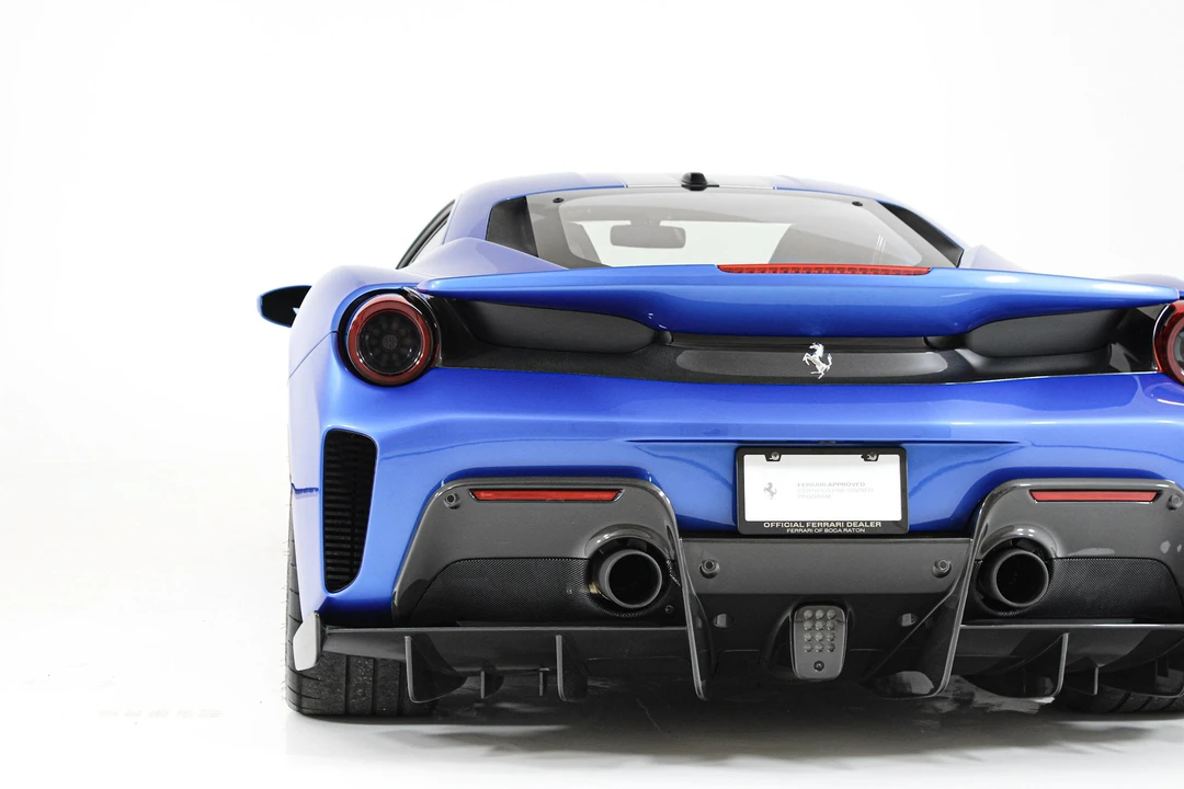 2020 Ferrari 488 Pista - Image 17 of 31