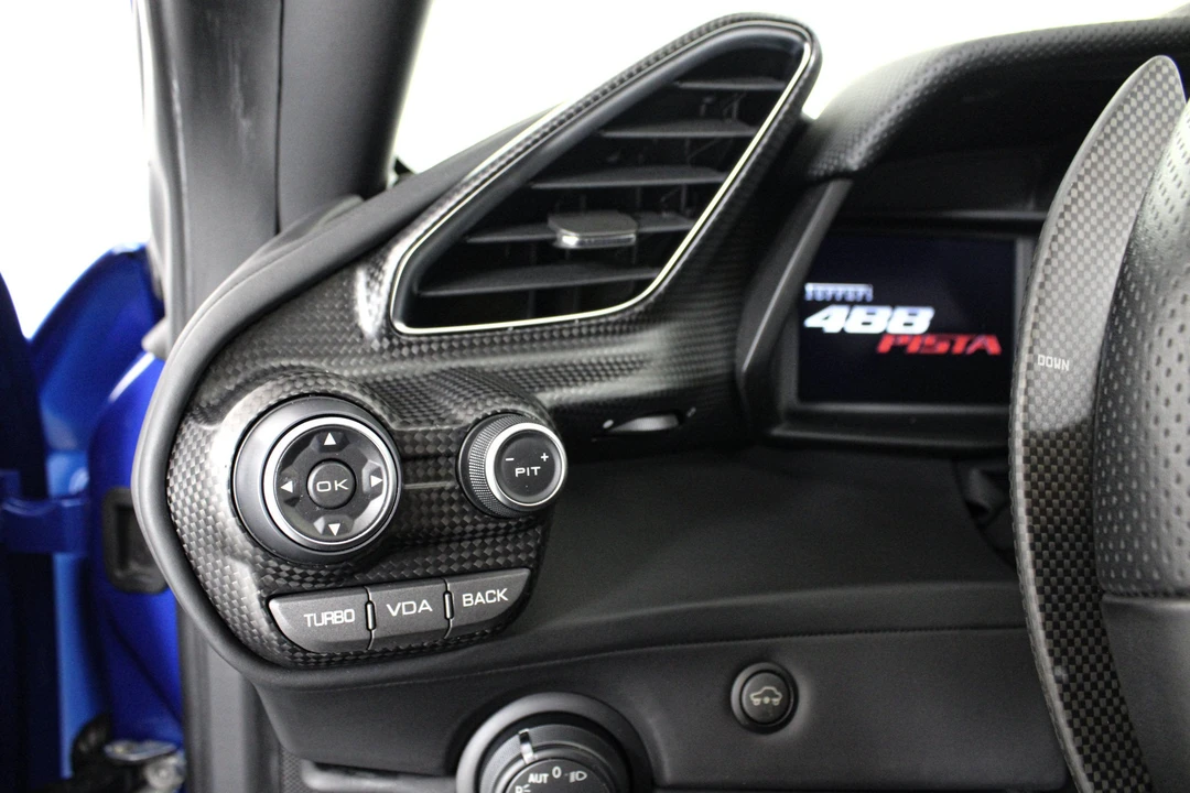 2020 Ferrari 488 Pista - Image 29 of 31