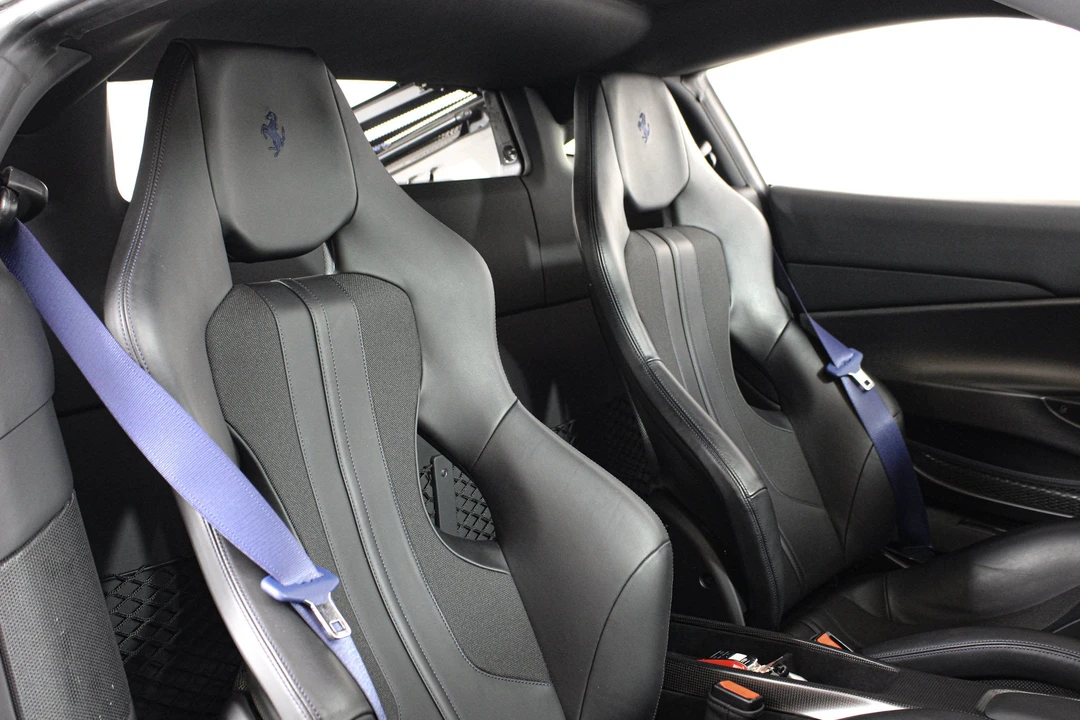 2020 Ferrari 488 Pista - Image 22 of 31