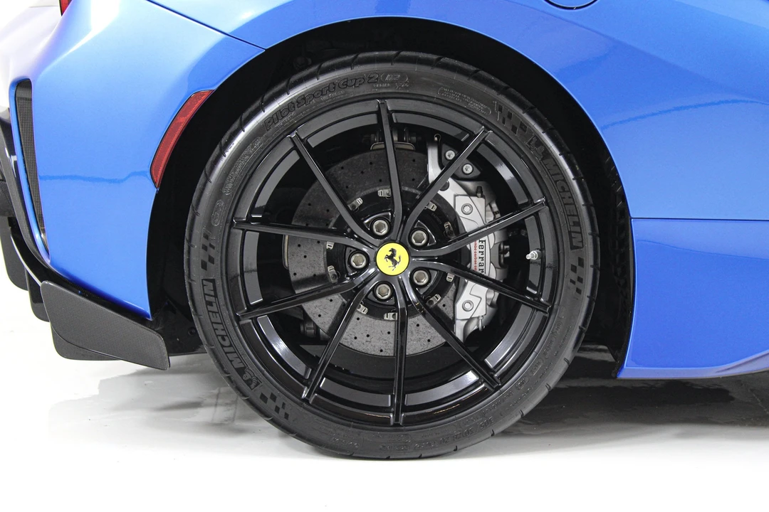 2020 Ferrari 488 Pista - Image 15 of 31