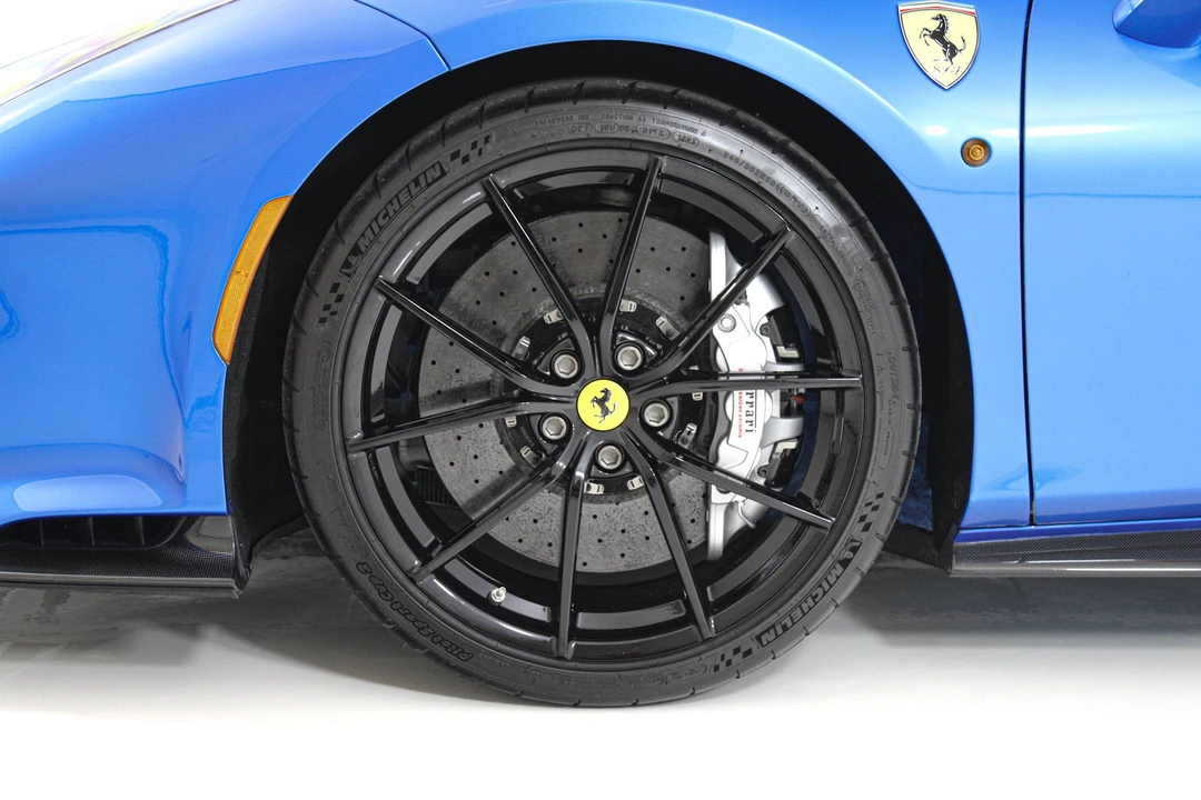 2020 Ferrari 488 Pista - Image 13 of 31