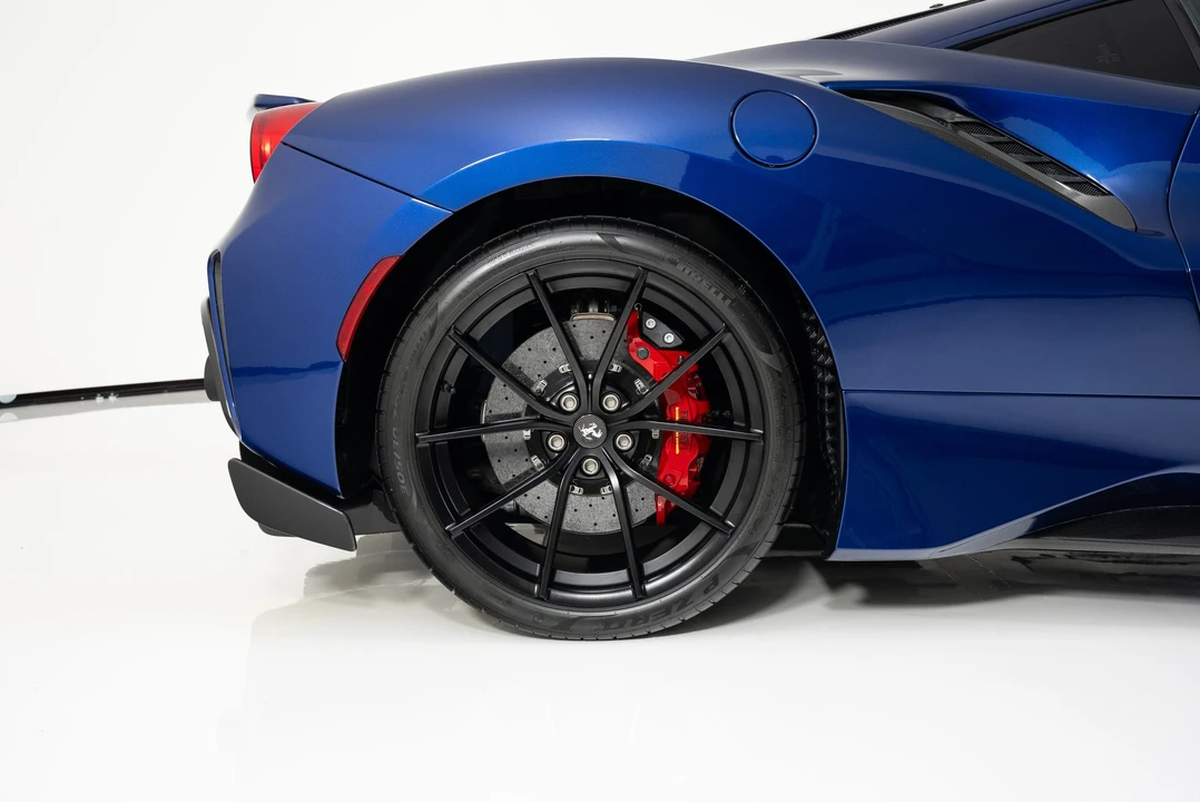 2020 Ferrari 488 Pista - Image 19 of 31