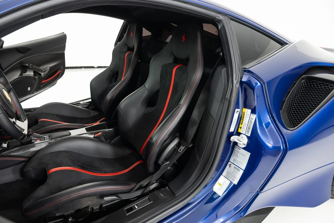2020 Ferrari 488 Pista - Image 23 of 31