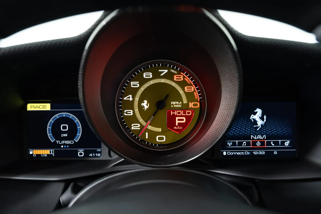 2020 Ferrari 488 Pista - Image 29 of 31
