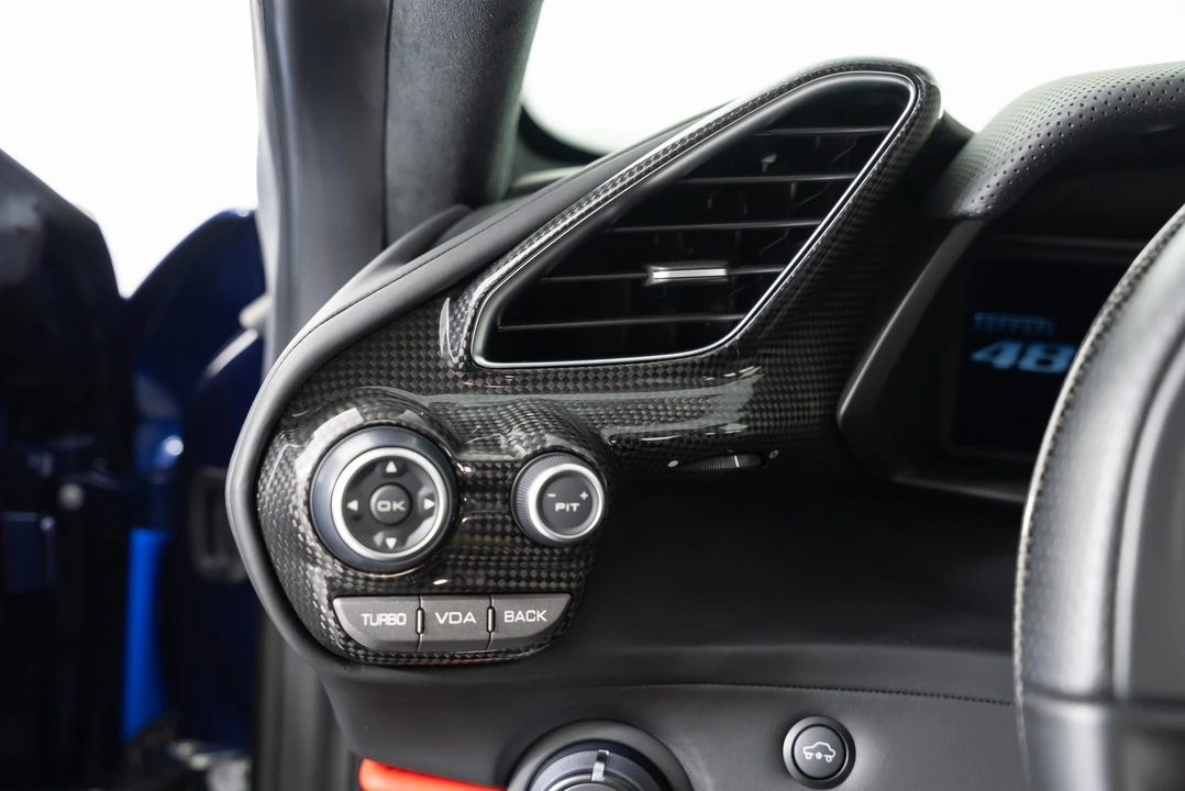 2020 Ferrari 488 Pista - Image 28 of 31